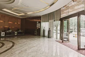 Hooray Hotel - Image 2