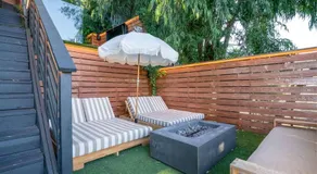 Hollywood Hills Luxury Oasis with Jacuzzi & Sauna - Image 5