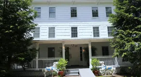 Harpoon House - Image 4