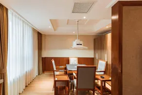 No. 8 Mansion Hot Spring Resort Hotel (Jinchuan Street Branch) - Image 5