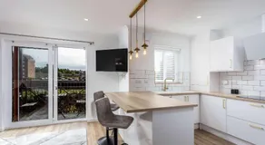 Harbour House - Donnini Apartments - Image 5