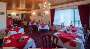 Browns Country House - Image 4