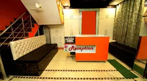 Hotel Orange Classic - Image 2