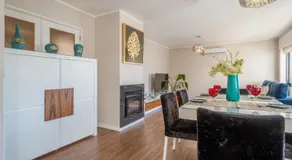 Cozy 2BR Central Terrace with AC Parking Metro - Image 2