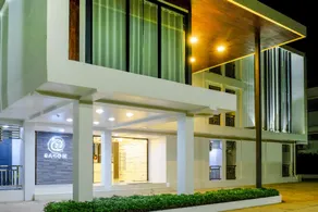At Sakon Hotel - Image 2