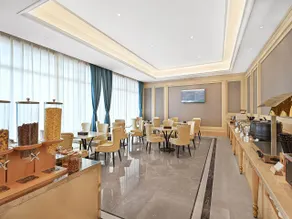 Vienna Hotel Shenzhen Guangming Zhongshan University Campus - Image 3