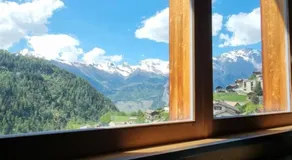 Charming 6 bed chalet in 4 Valleés - Image 5