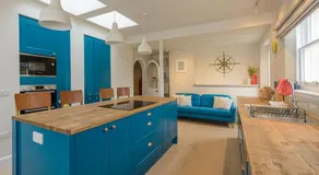 Marine House - Image 5