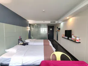 Thank Inn Plus hotel He'nan Zhoukou Chuanhui District Red Star Macalline - Image 3