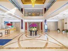 Gaoloumen Hotel - Image 3