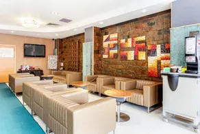 Eurotraveller Hotel-Premier - Image 2