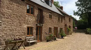 Woodmill Farm Apartment - Image 3