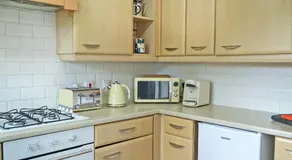 The Townhouse - Image 4