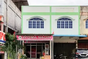 RedDoorz Near Tj Uban Bintan Utara - Image 4