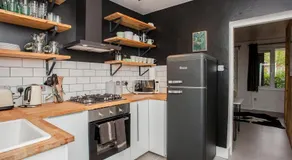 Modern Central 1BD Flat in Clerkenwell - sleeps 4! - Image 3