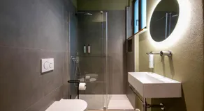 Small Guesthouse - Image 2