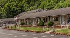Budget Inn Watkins Glen - Image 2