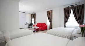 Twenty Nine Hotel - Image 2