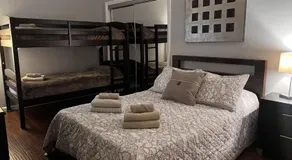 NY - NJ Tennis Suites - Sleeps 40 - 15 Mins to NYC - Image 2