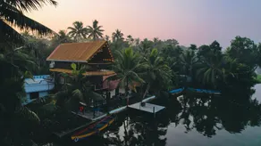 Tulsi Kayal Retreat - Image 5