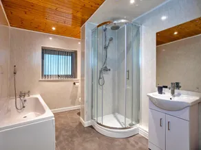 Bungalow in Mainsforth with Games Room - Image 2