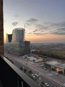 Luxury Loft   | Prime Location | Netflix - Image 3