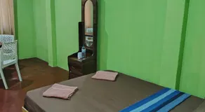 Rafters Guest House - Image 3