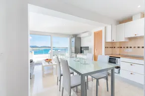 Luisamar Sea View - Image 3
