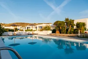 Naoussa Hotel Paros by Booking Kottas - Image 4
