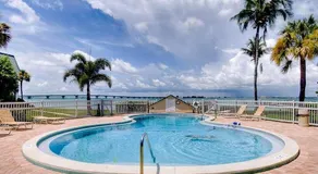 Mariner Pointe 1013 - Image 5