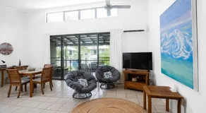 Rainbow Shores Resort Getaway! - Image 4