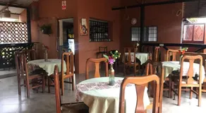 Gorilla African Guest House - Image 4