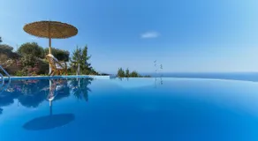 Nymphes Luxury Apartments - Image 3