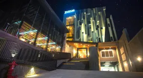 Zoom Dharmahusada Hotel - Image 3