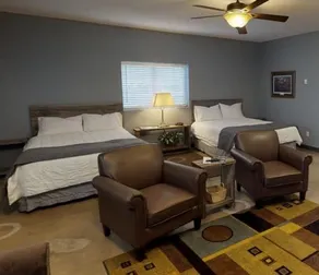 Beds N Sheds - Image 1