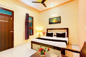 Hotel Royal Residency - Image 2