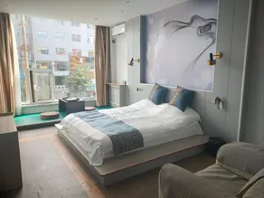 Momo Hotel - Image 2