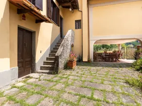 Holiday Home in Tuscany with Stunning Views - Image 5