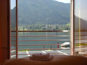 Seehaus "Kärnten Inn" mit direktem Seezugang und E-Ladestation - Image 2
