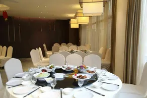 Buma Hotel - Image 2