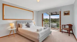 The BEST Scamander Beach House! - Image 2