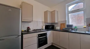 Nice Living Serviced Accommodations Leicester - Image 5