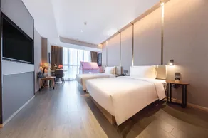Atour Hotel Ningbo Fenghua Huizheng Street - Image 2
