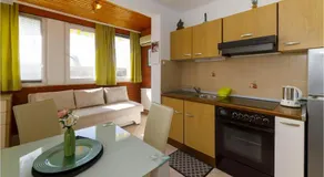 Stunning Apartment In Brela With Wifi - Image 2