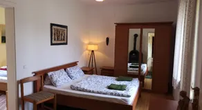 Nyugalomsziget - Image 2