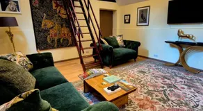 The Studio, Apedroc - Image 2