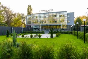 Renion Hotel - Image 4