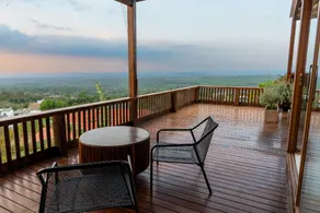 The Horizon Mountain Retreat - Image 3