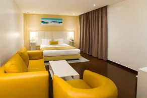 Hotel Best Night - Image 2
