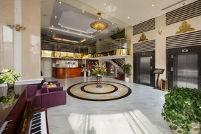 Danly Hotel - Image 5